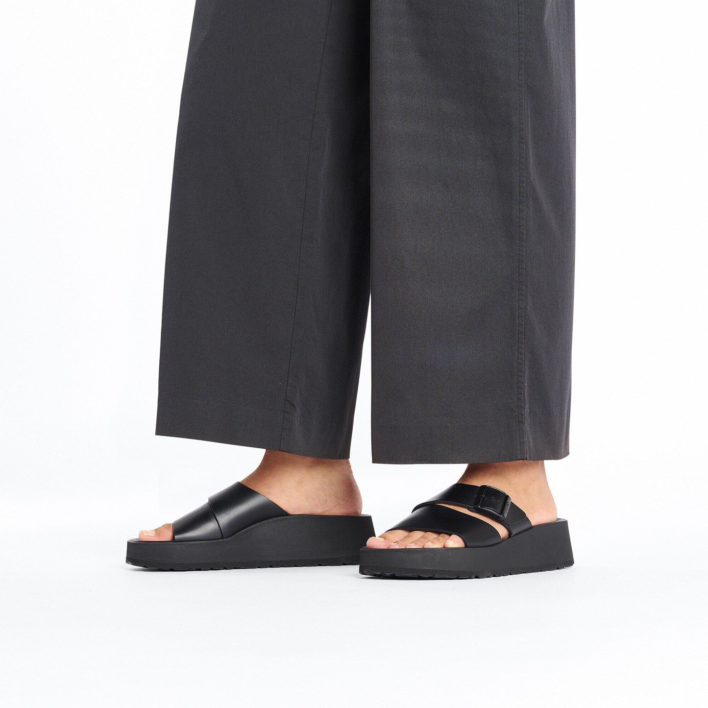 Almina - Image 2