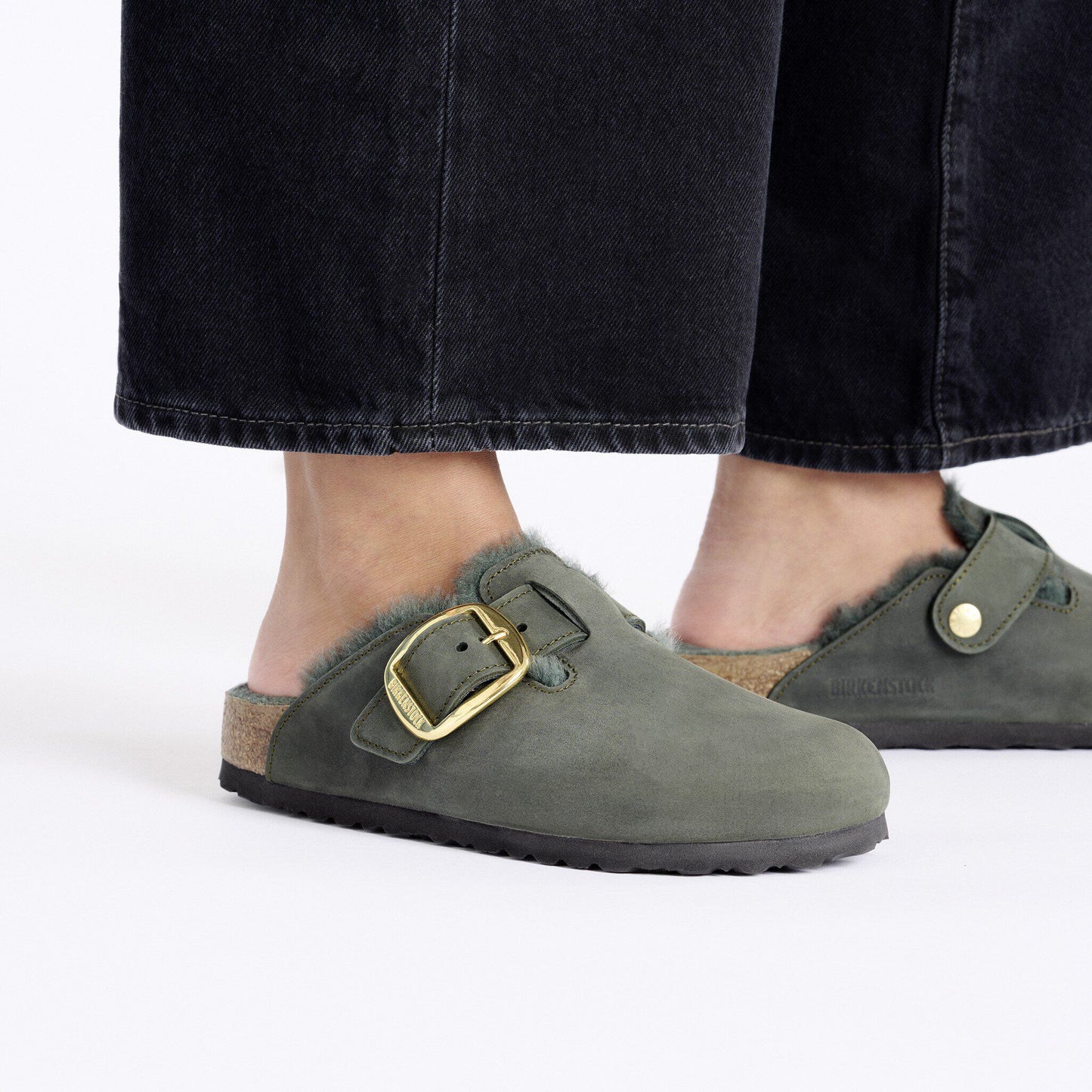 Boston Big Buckle Shearling - Image 3