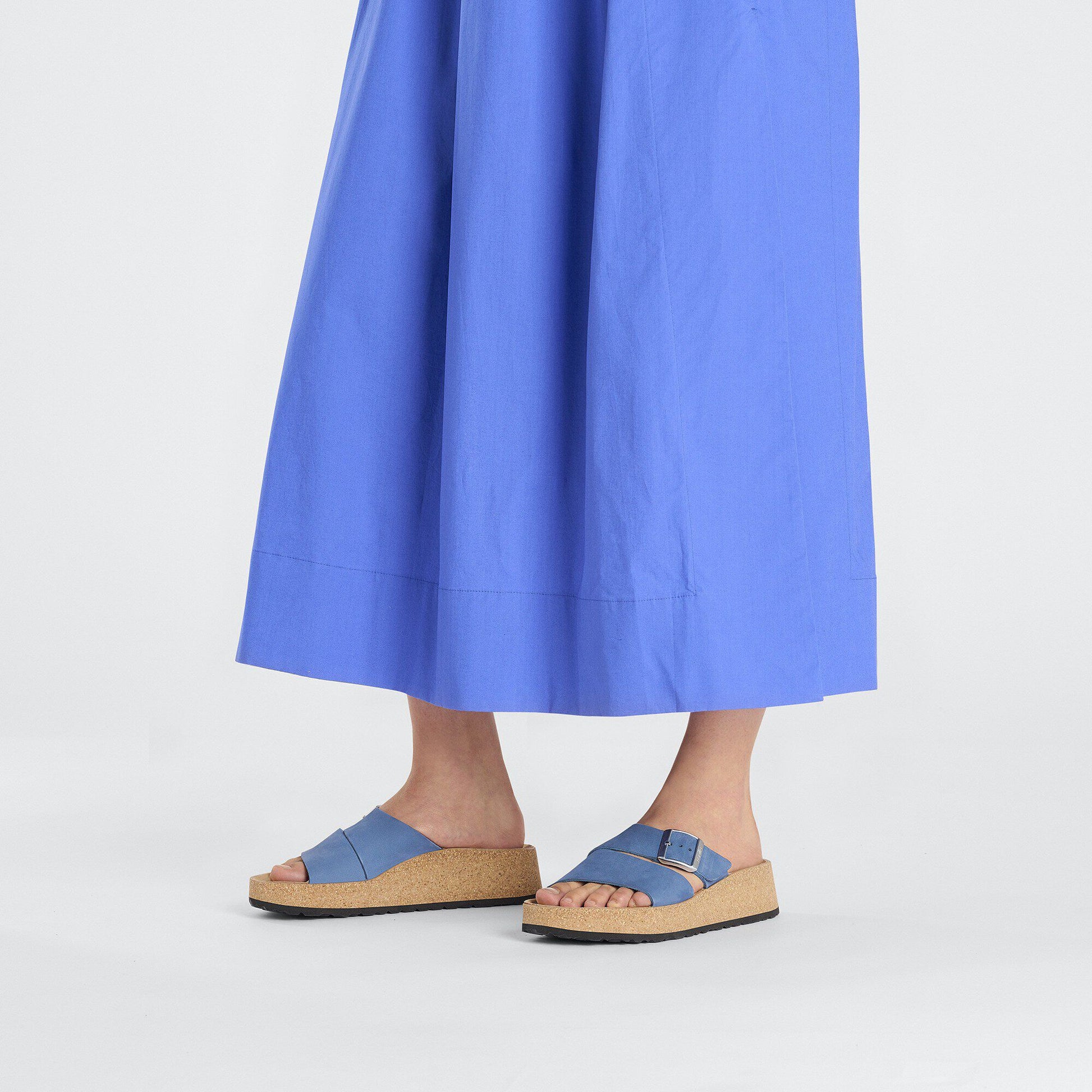 Almina - Image 2