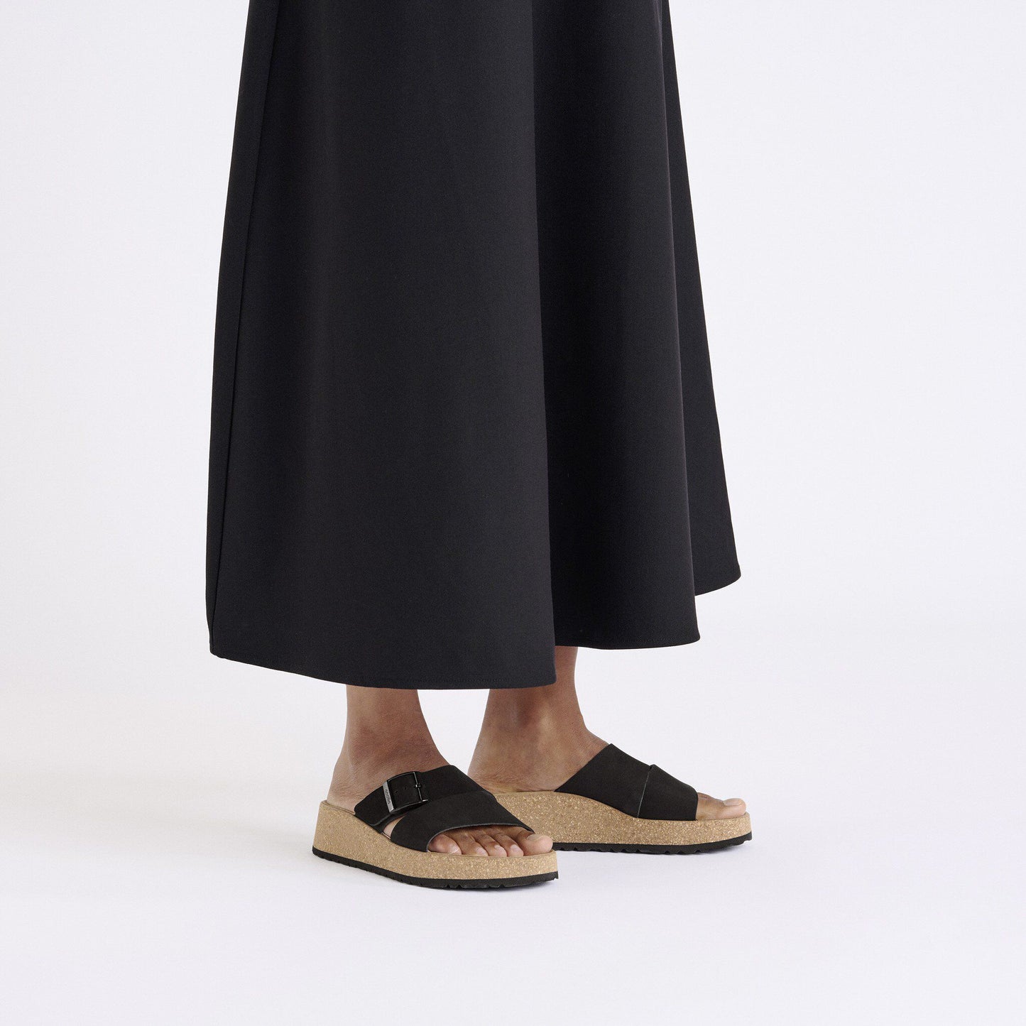 Almina - Image 2