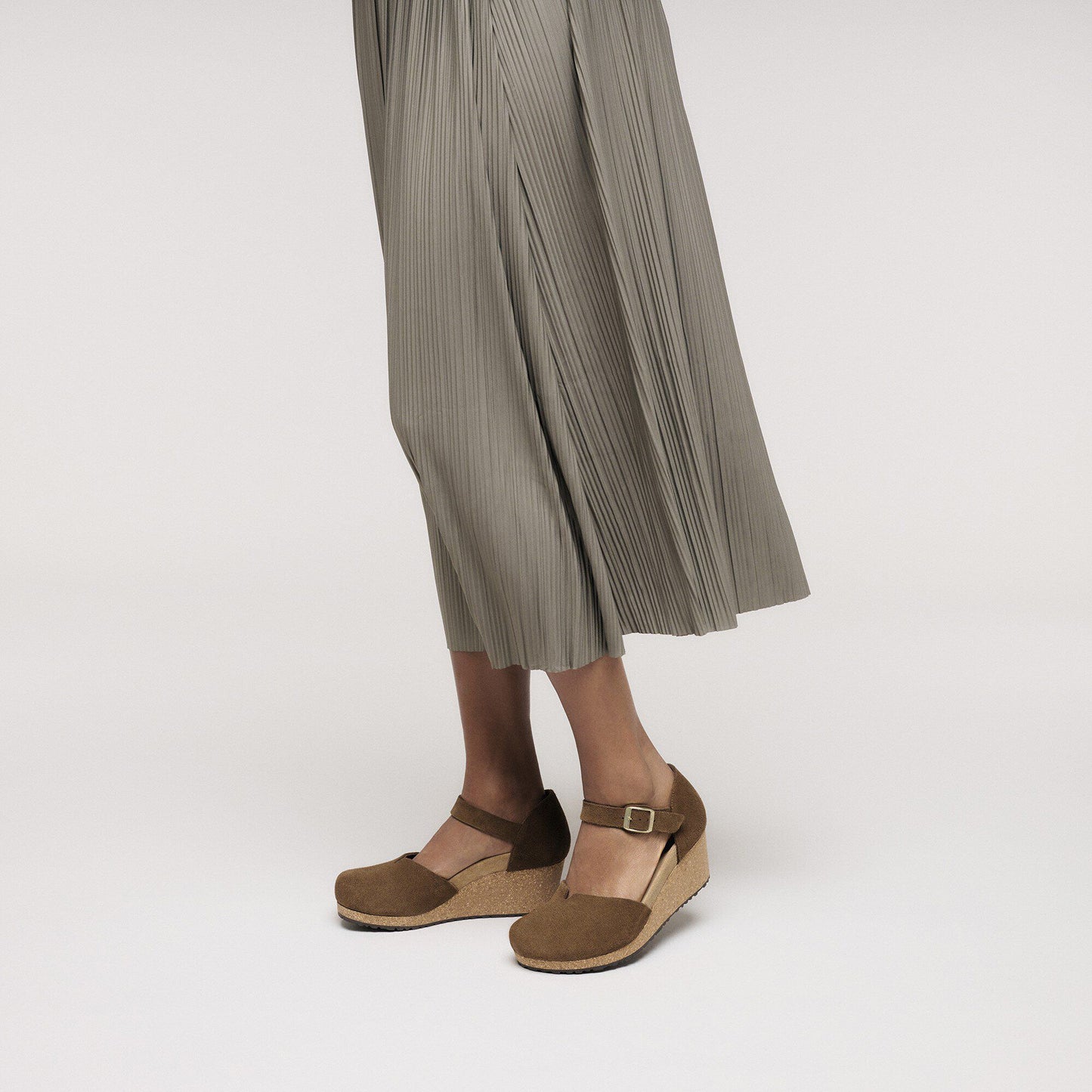 Mary - Image 2