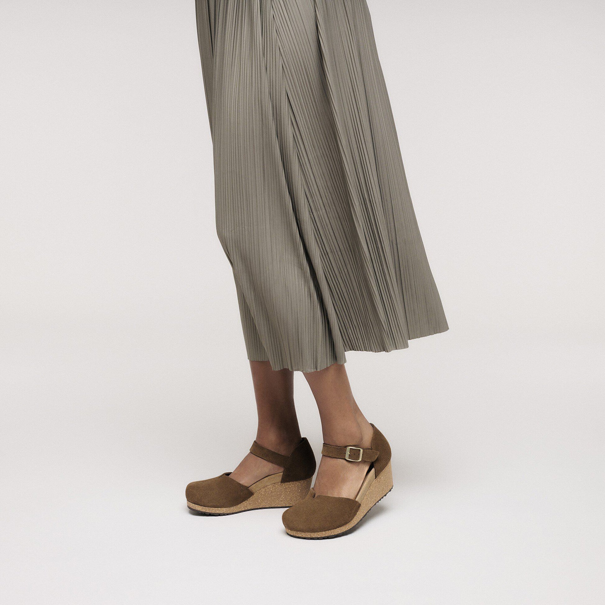 Mary - Image 2