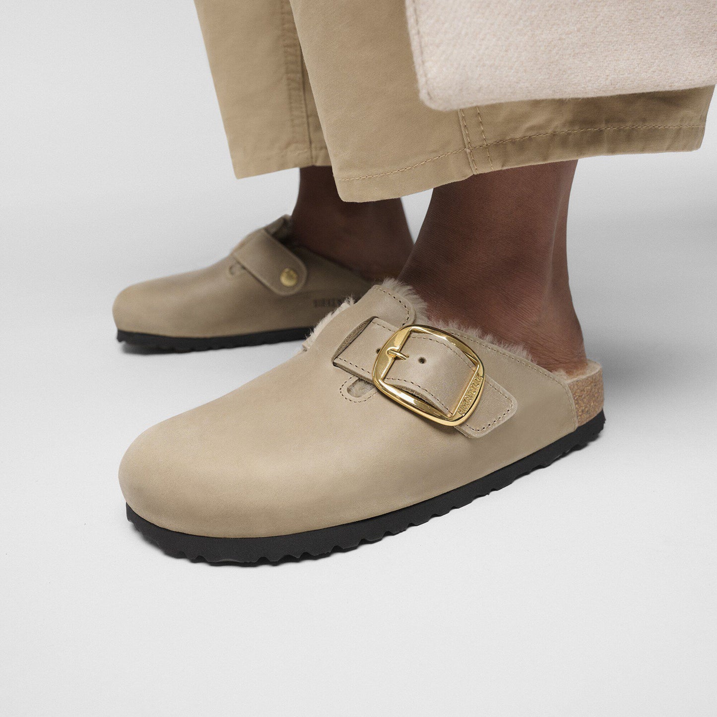 Boston Big Buckle Shearling - Image 3